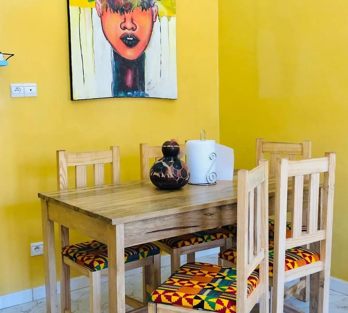 Fadidi House Bed & Breakfast Dakar Senegal