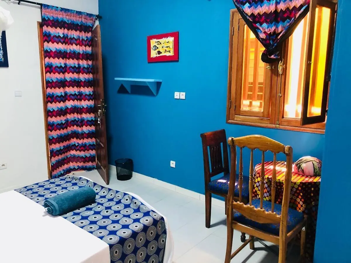 Fadidi House Bed & Breakfast Dakar 0*,